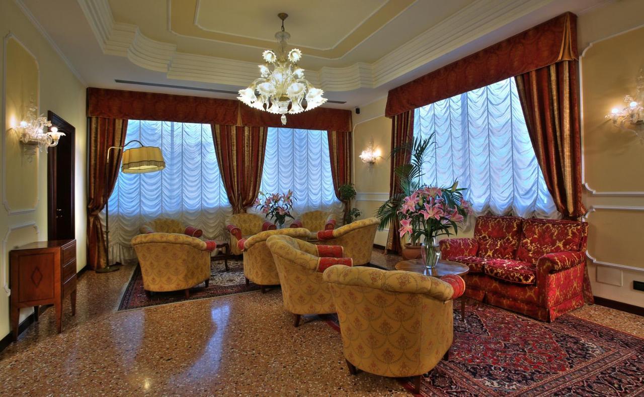 Hotel Terme Salus Abano Terme Exterior photo